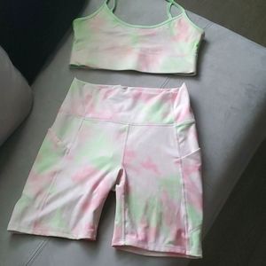 Fabletics PureLux Workout Set: reversible sports bra and bike shorts